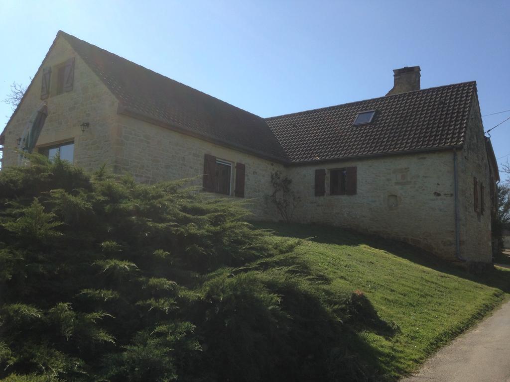 Gite De Rouffiac Saint-Cirq-Madelon Eksteriør billede